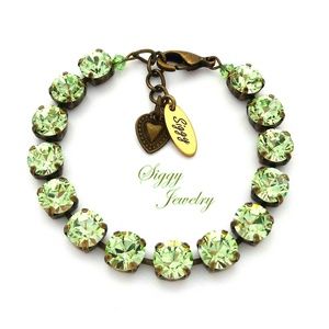 Green Preciosa Maxima Crystal Bracelet 8mm Peridot